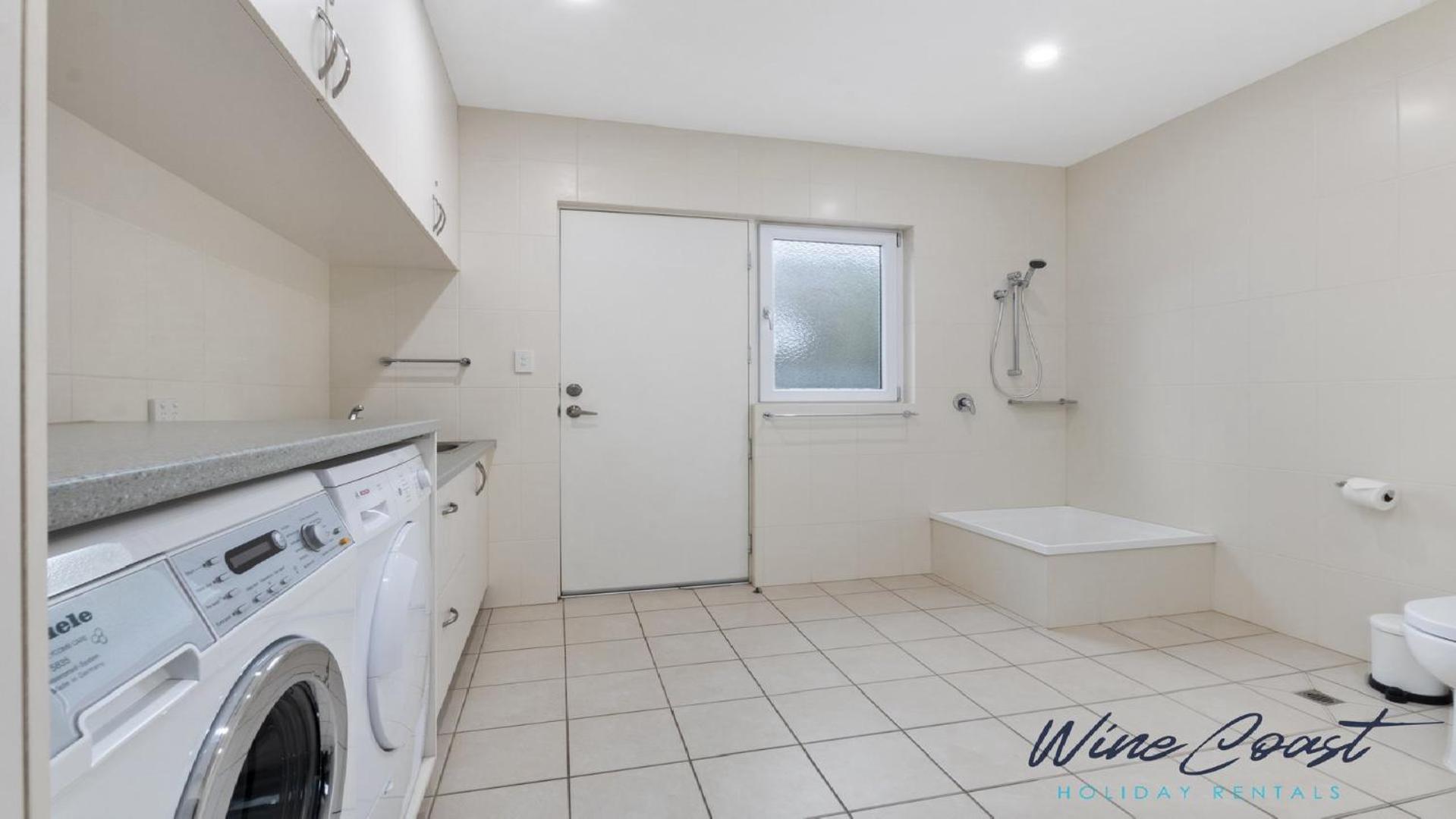 35 Degrees South By Wine Coast Holiday Rentals - Escape To The Fabulous 35 Degrees South By Wine Coast Holiday Rentals. Port Noarlunga Екстериор снимка