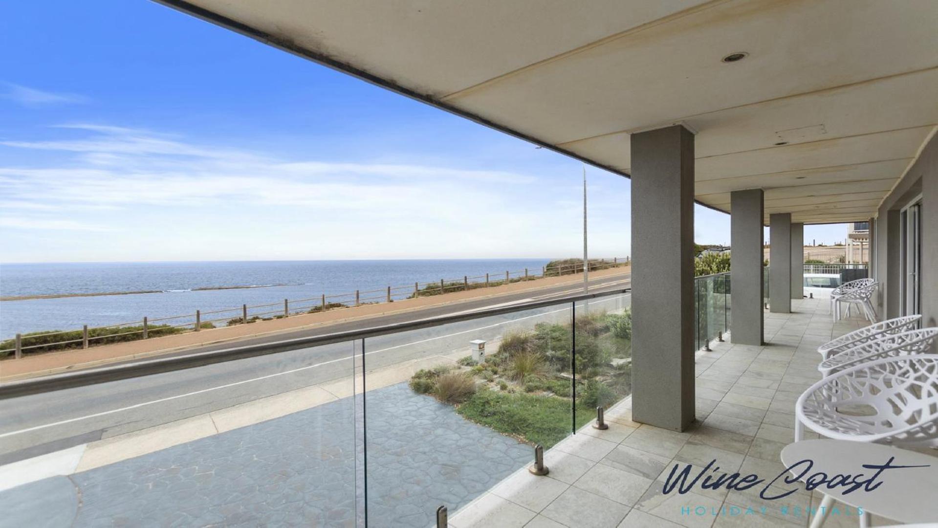 35 Degrees South By Wine Coast Holiday Rentals - Escape To The Fabulous 35 Degrees South By Wine Coast Holiday Rentals. Port Noarlunga Екстериор снимка